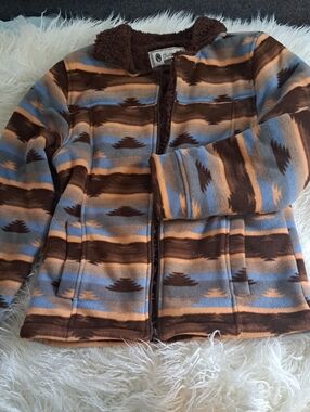 Quilted Patterned Fleece Jacket in Brown & Blue